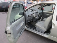 Renault Twingo - 11