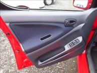 Daihatsu Cuore - 16