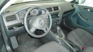 Volkswagen Jetta - 18