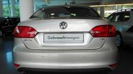 Volkswagen Jetta - 12