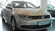 Volkswagen Jetta - 16