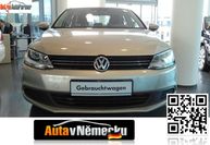 Volkswagen Jetta - 2