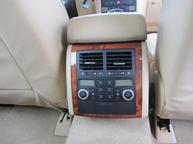 Volkswagen Touareg - 9