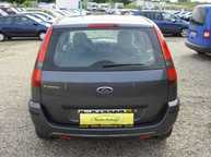 Ford Fusion - 4