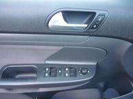 Volkswagen Golf - 10