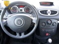 Renault Clio - 9