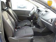 Renault Clio - 10