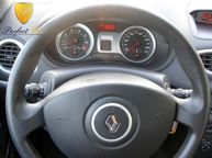 Renault Clio - 12