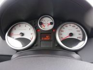 Peugeot 207 - 14