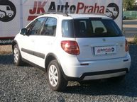 Suzuki SX4 - 5