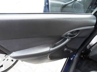 Ford Focus - 13