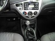 Ford Focus - 11