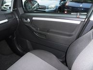 Opel Meriva - 13