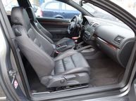 Volkswagen Golf - 14