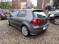 Volkswagen Golf - 5