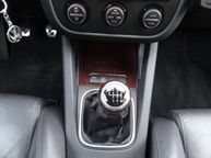Volkswagen Golf - 16