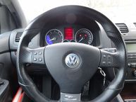 Volkswagen Golf - 18