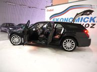 Chrysler 300C - 11
