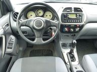 Toyota RAV4 - 9