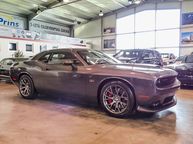 Dodge Challenger - 8