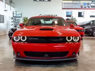 Dodge Challenger - 11