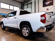 Toyota Tundra - 4