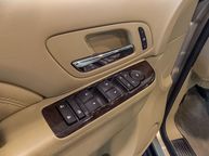 Cadillac Escalade - 10