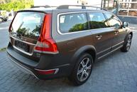 Volvo XC70 - 8