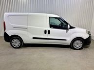 Fiat Dobló - 9