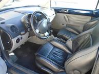 Volkswagen New Beetle - 12