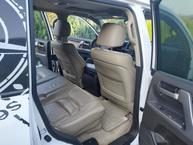 Toyota Land Cruiser - 10