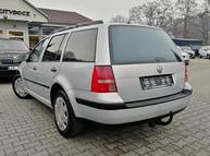 Volkswagen Golf - 6