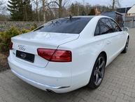 Audi A8 - 8