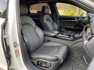 Audi A8 - 12