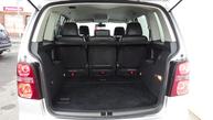 Volkswagen Touran - 11
