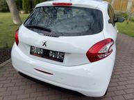 Peugeot 208 - 16