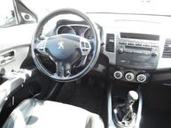 Peugeot 4007 - 15