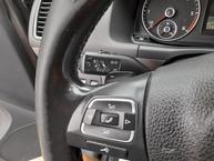 Volkswagen Touran - 16