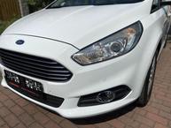 Ford S-MAX - 11