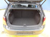 Volkswagen Golf - 9