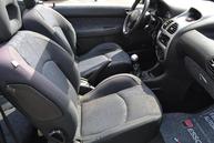 Peugeot 206 - 15