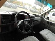 Volkswagen Transporter - 9