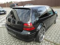 Volkswagen Golf - 5
