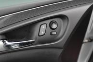 Opel Insignia - 16