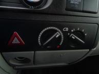 Volkswagen Transporter - 28