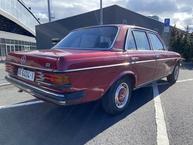 Mercedes-Benz 123 - 7