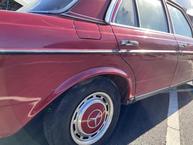 Mercedes-Benz 123 - 11