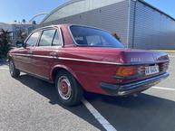 Mercedes-Benz 123 - 5