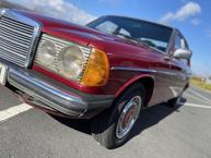Mercedes-Benz 123 - 14